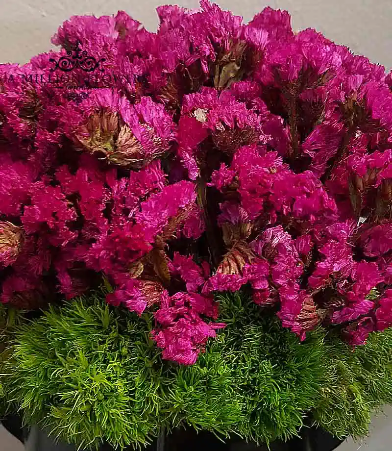 arreglo floral reina encantadora acercamiento 1